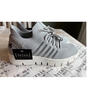 NEW Bernie Mev Euro 37 US 6 Sneakers Womens Grey New Vegan Rhinestone Knit